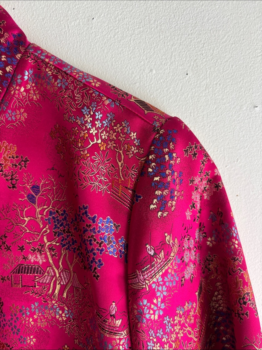 Y2K Vintage  Mandarin Collar Brocade Jacket - Fuchsia